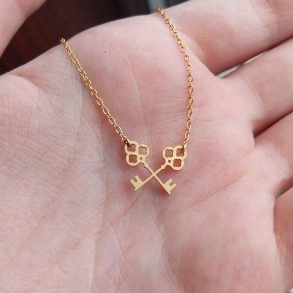 Dainty Gold Crossed Skeleton Key Necklace - Picture 2 of 4